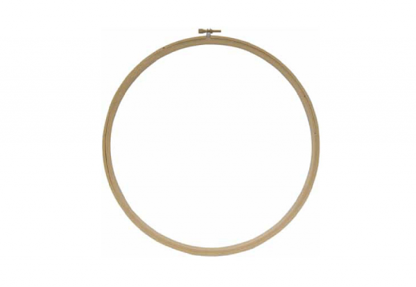 Cerceau à broder en bois 8"