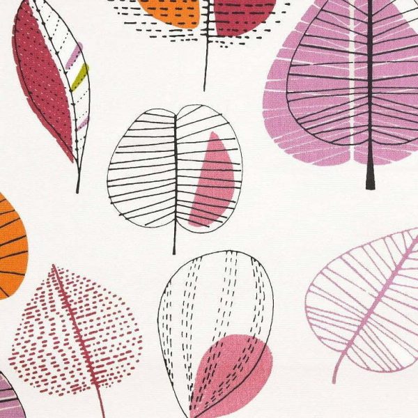 Feuilles roses